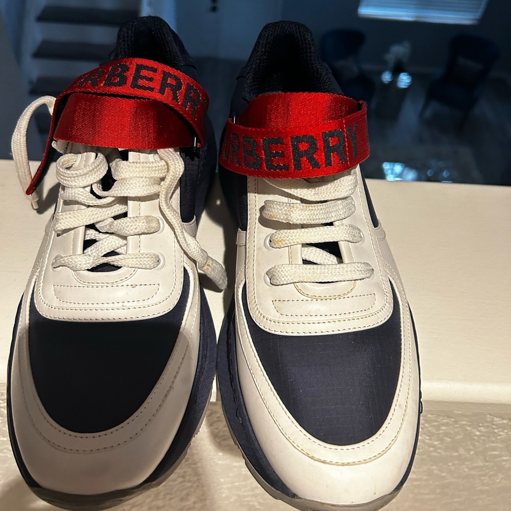 Burberry Strap shoes